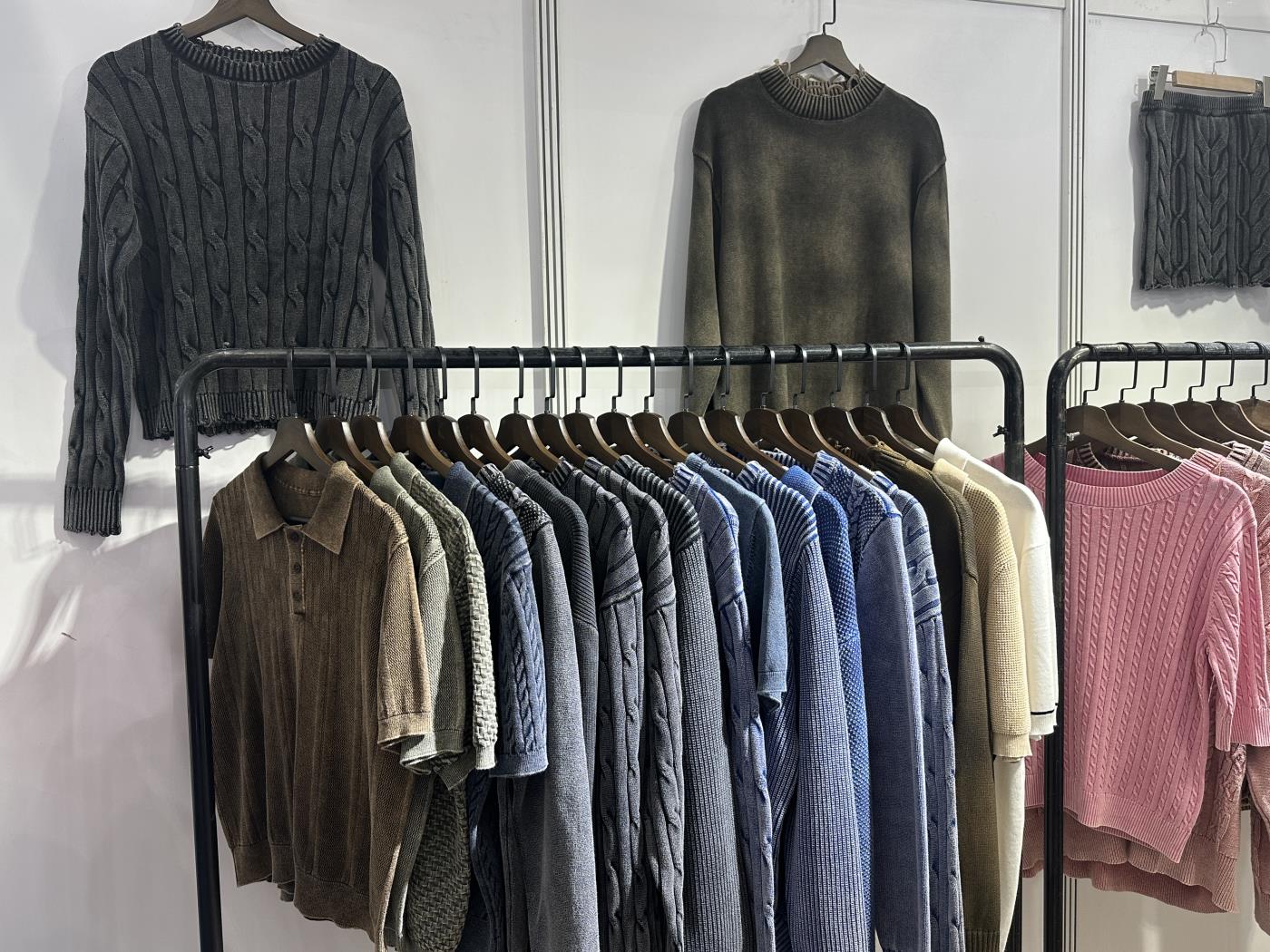 Describe material, gauge and finish for custom sweater production